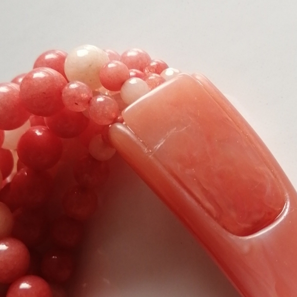 EUC Chico's Pink Nephrite Faux Coral Multi Beaded Bib Necklace - Picture 6 of 8